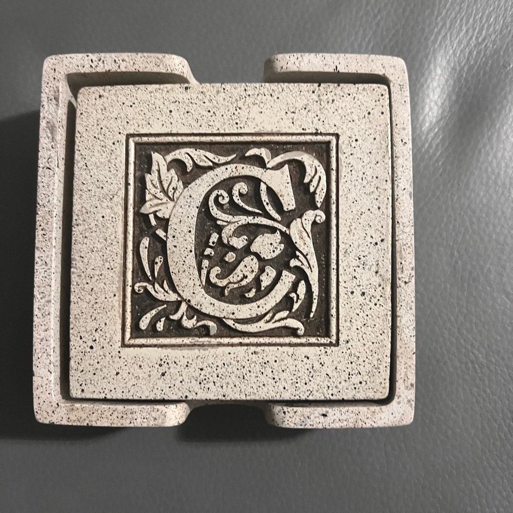 LETTER “C” SET OF 4 COASTERS IN A HOLDER- VINTAGE